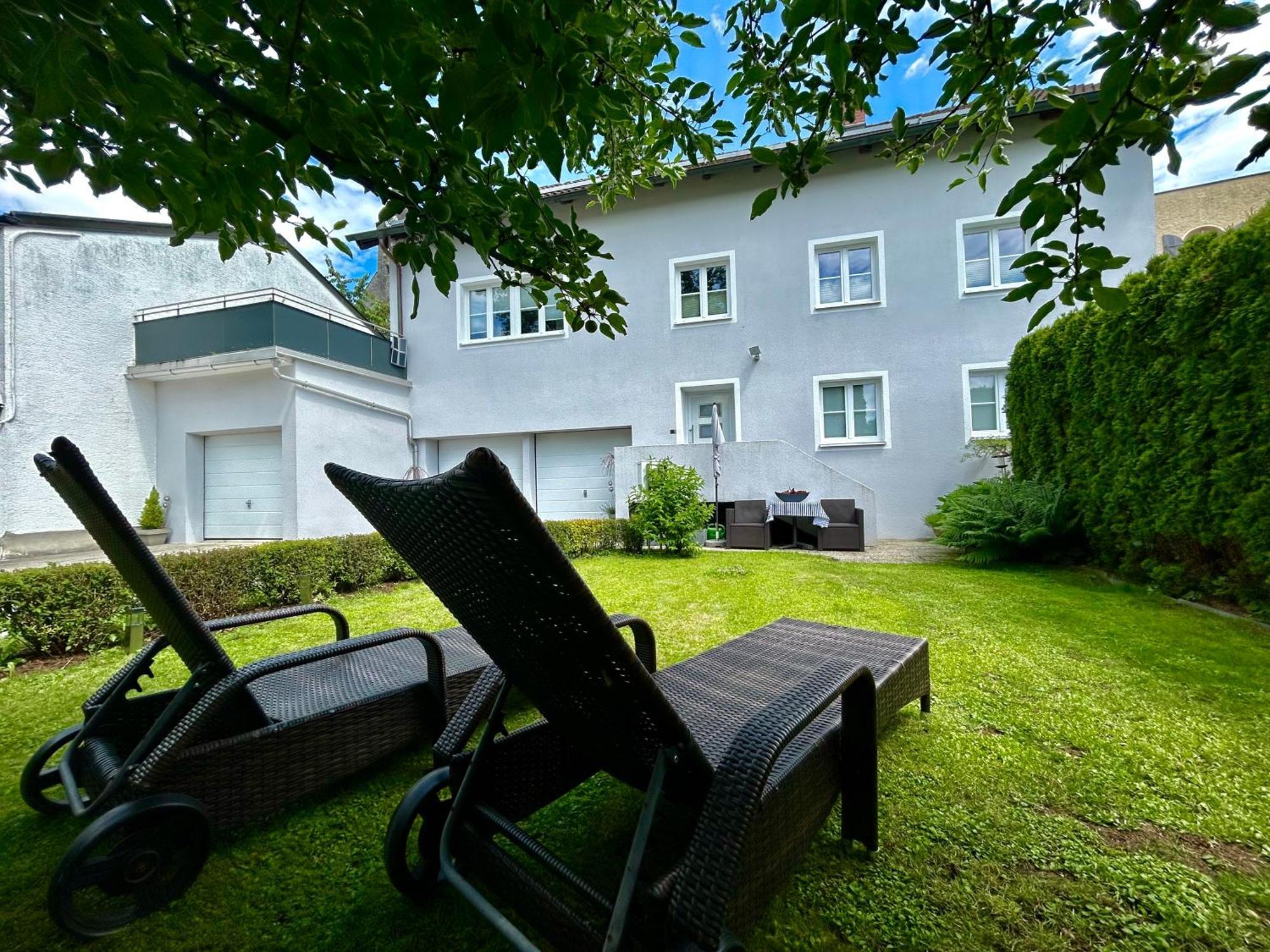 Ferienwohnung An Der Idyllischen Salzachschleife Naehe Salzburg Laufen Exterior foto