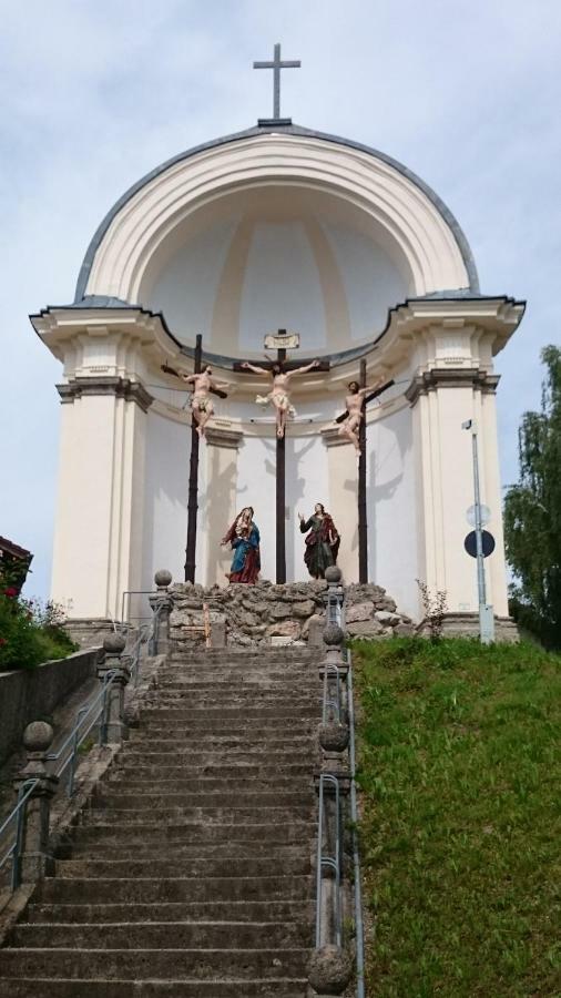 Ferienwohnung An Der Idyllischen Salzachschleife Naehe Salzburg Laufen Exterior foto
